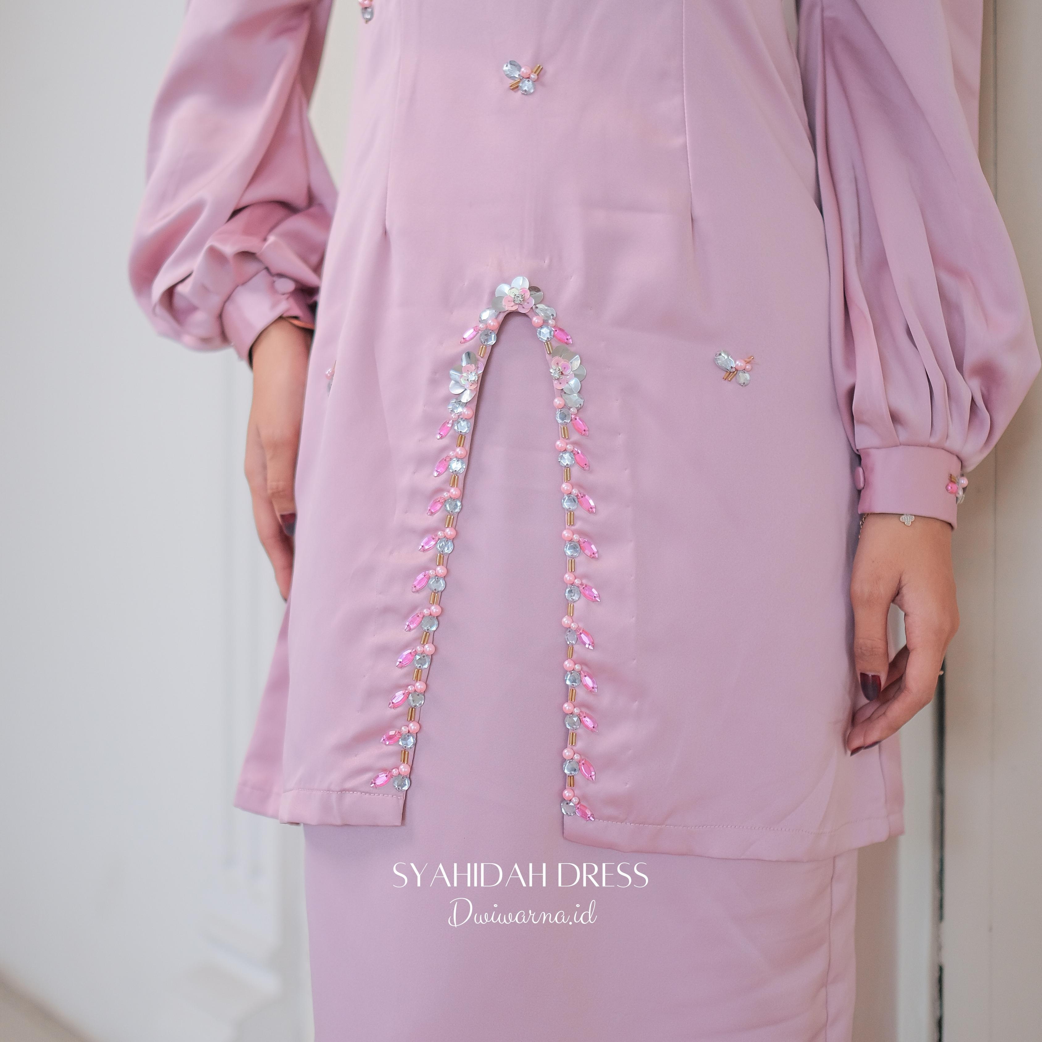 Set Melayu "Syahidah" by Dwiwarna Atas Bawah Payet Mutiara