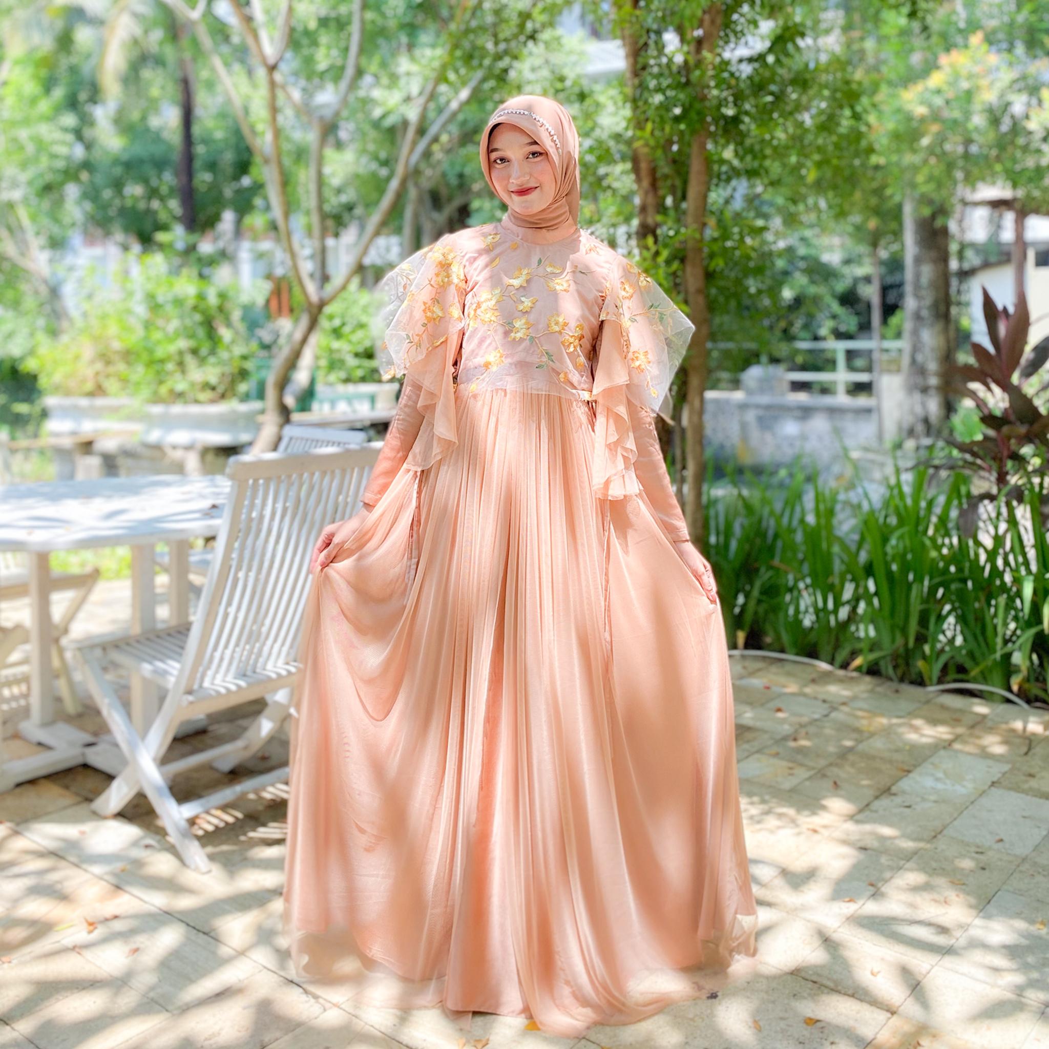 Larenssia Dress terbaru by Dwiwarna Dress Tille Motif Bunga Dress Gaun Kombinasi