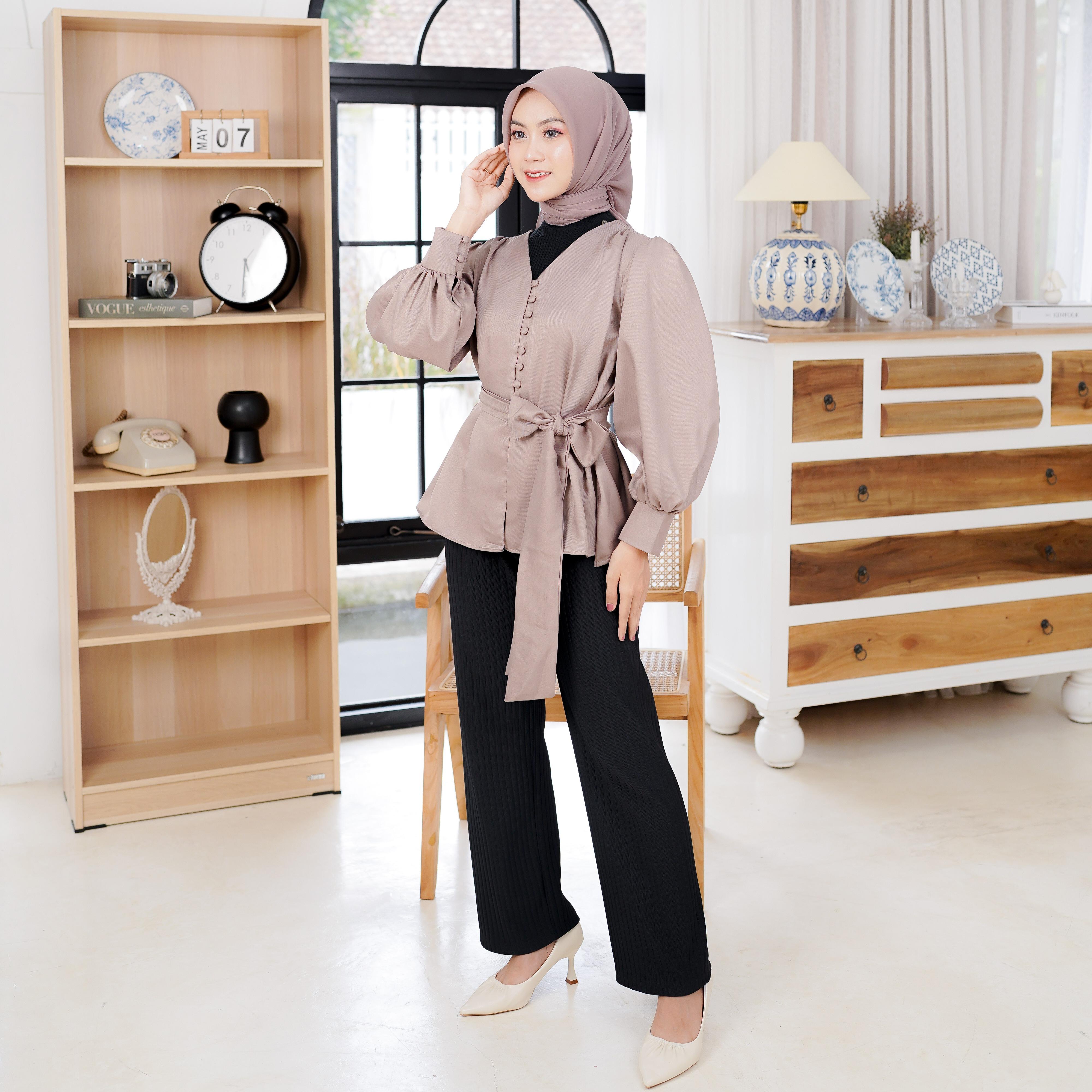 Callia Blouse By Dwiwarna /Outfit Kantor/Outfit Kampus/Outfit Heangout Polos Katun