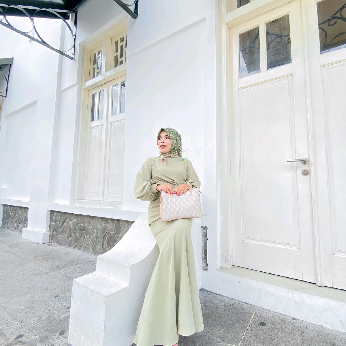 Maliva (Part 2) Dress Kondangan Terbaru Dwiwarna Crinkle Airflow Muslim Pesta Dewasa Mutiara Payet Gamis Wanita
