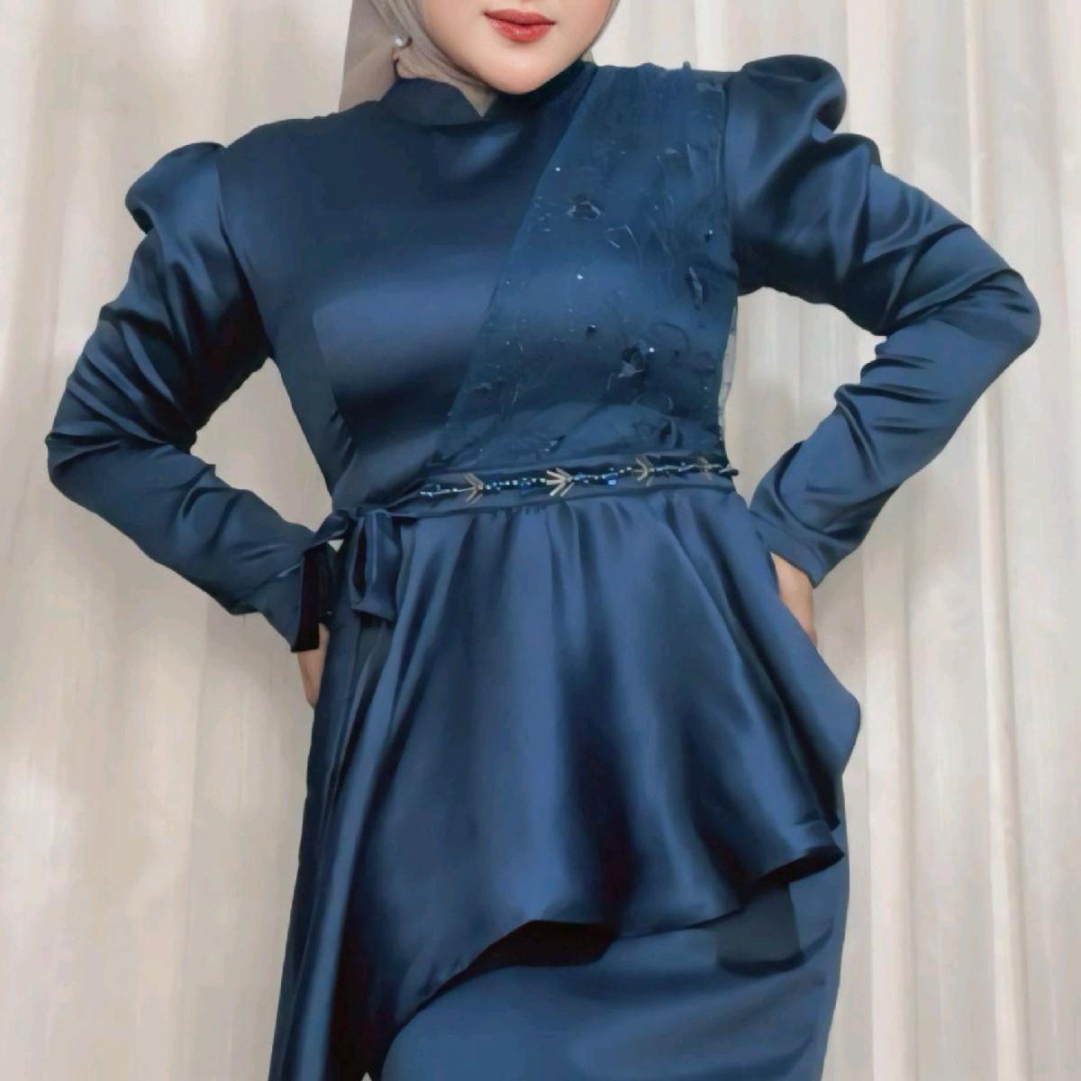Lutfi Dress Rashinta X Dwiwarna