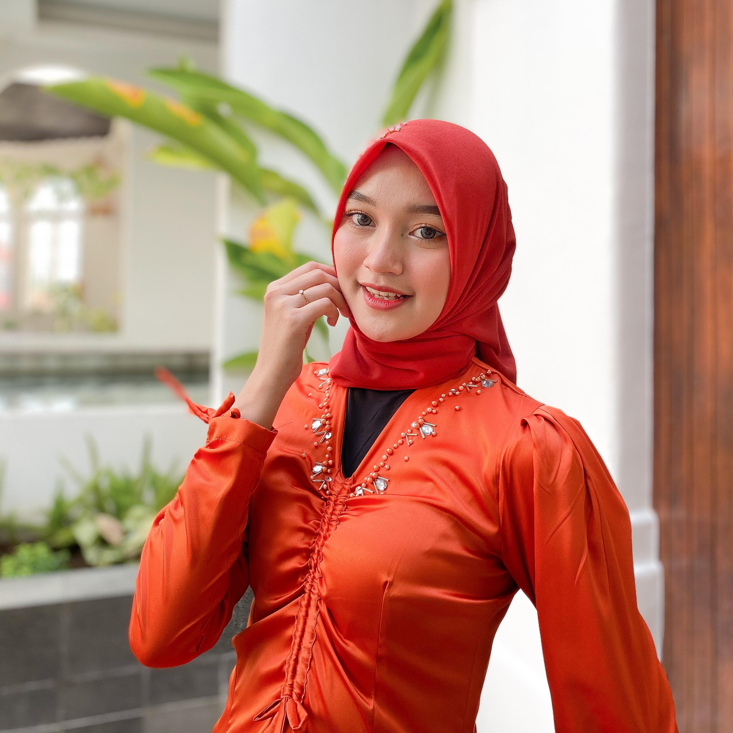Berlyne Dress Satin Serut Terbaru / Dress Kondangan Terbaru / Dress Serut / Dress Simpel / Dress Polos