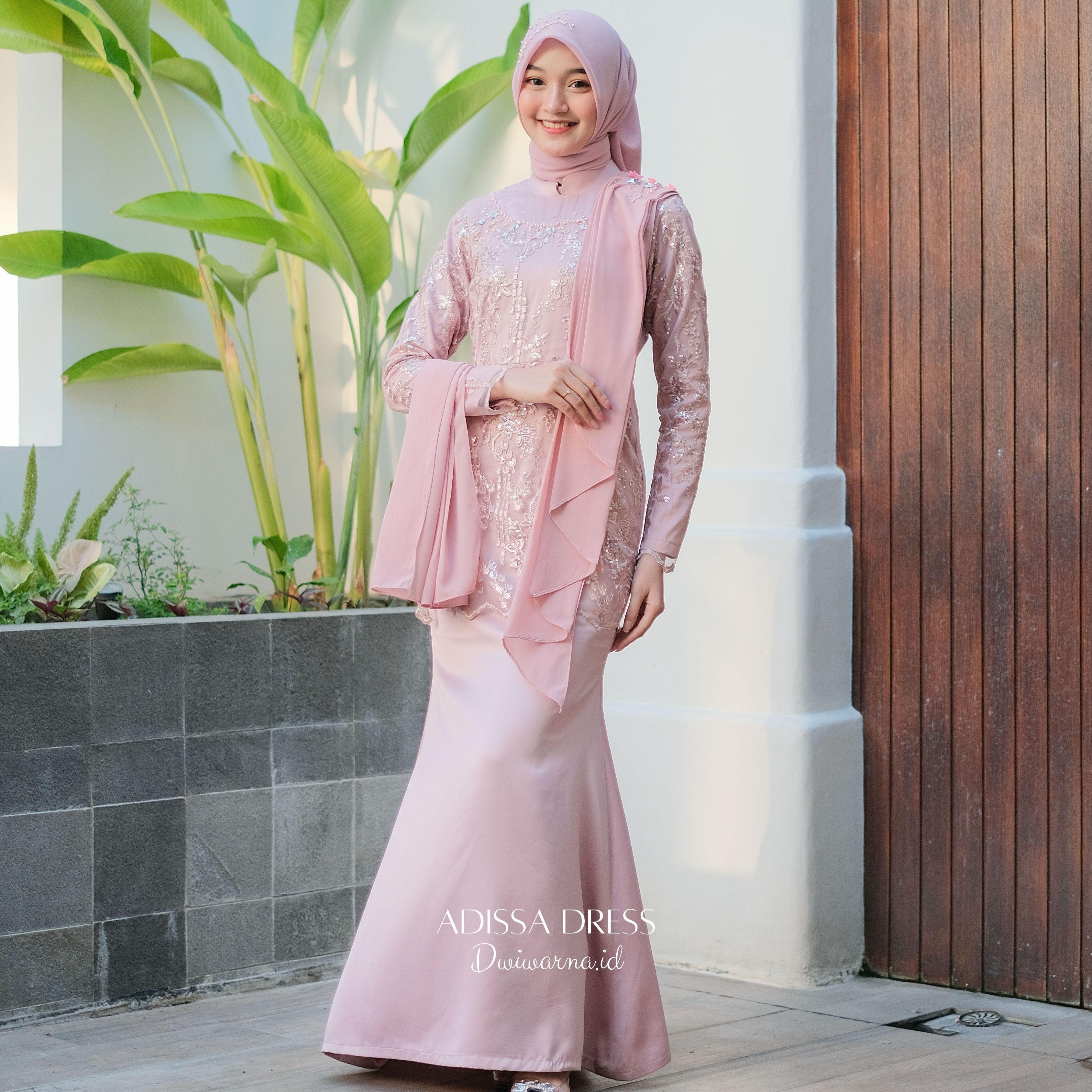 Adissa Dress Kondangan Terbaru / Dress Lamaran / Dress Kondangan / Dress Mermaid by Dwiwarna Kombinasi Muslim Payet Pesta Mewah Mutiara Wanita Gamis Tile Maxi