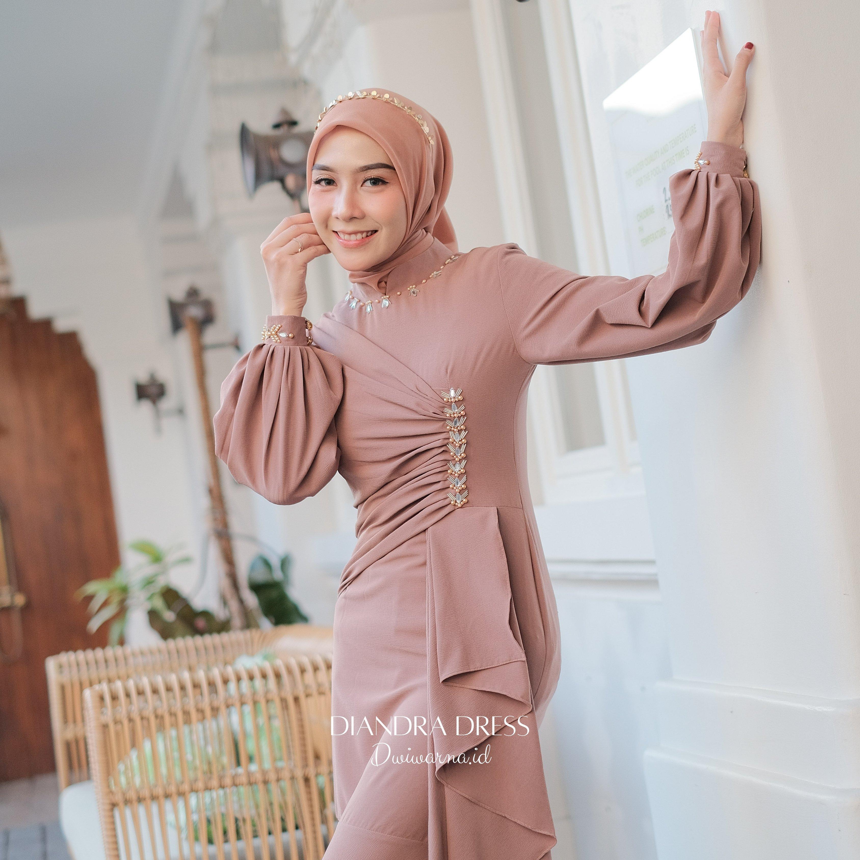 Diandra Dress Kondangan Terbaru Mermaid / Bahan Premium / Dress Payet Mutiara by Dwiwarna Cantik Muslim Ruffle Wanita