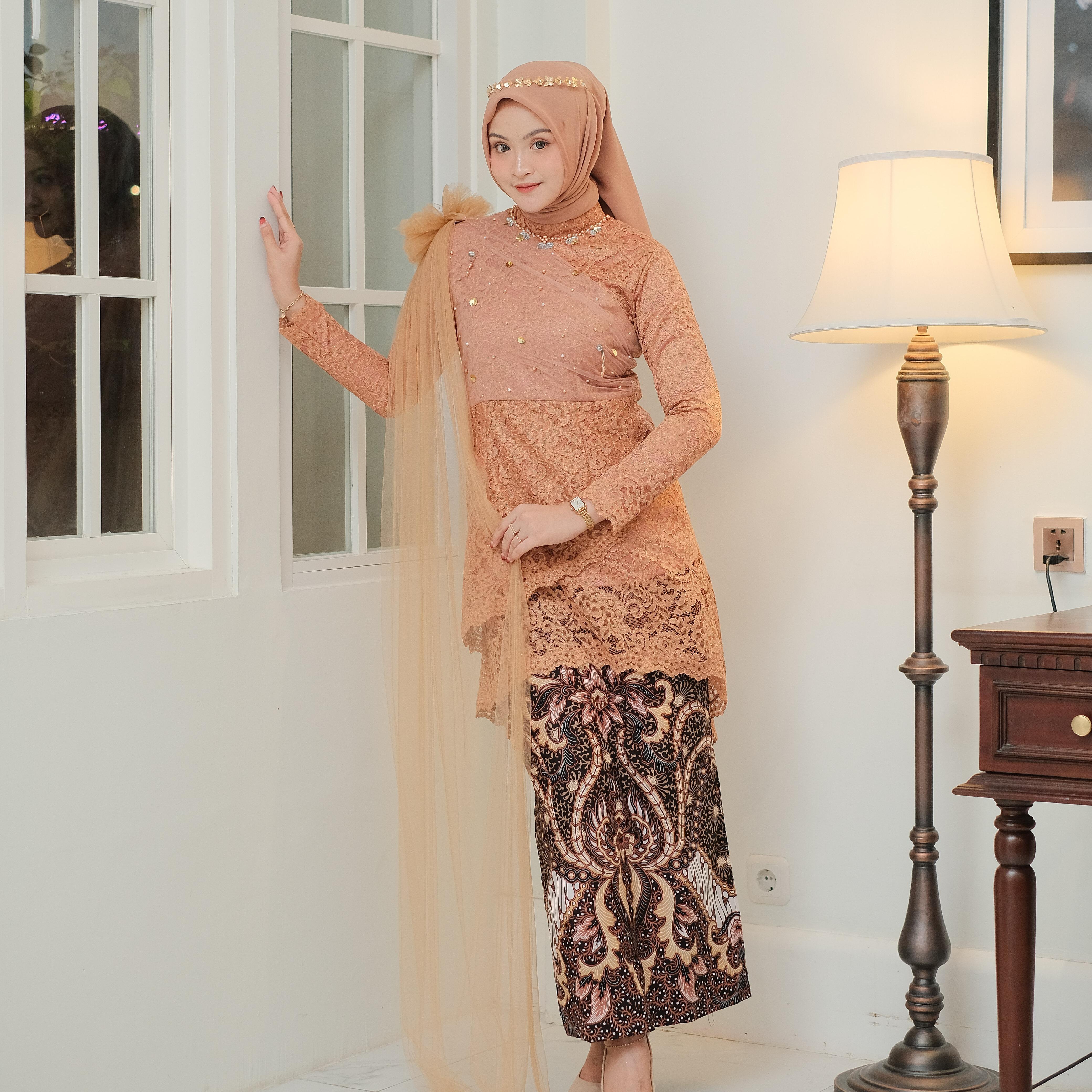 Vantia Kebaya (Atasan) Brukat | Kebaya Lamaran | Kebaya Wisuda | Kebaya Payet