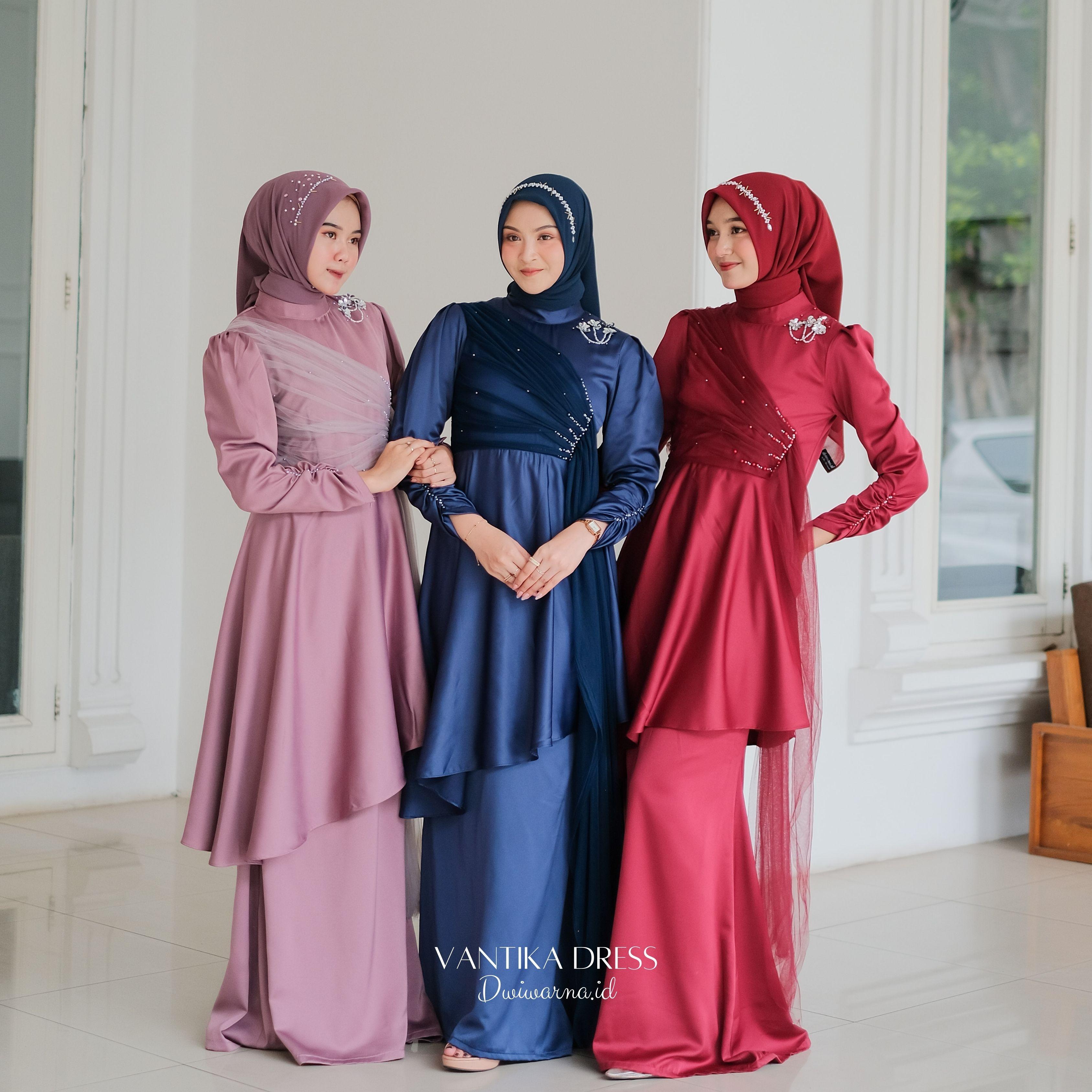 Vantika Dress Kondangan by Dwiwarna | Satin Polos Mermaid Kombinasi Muslim