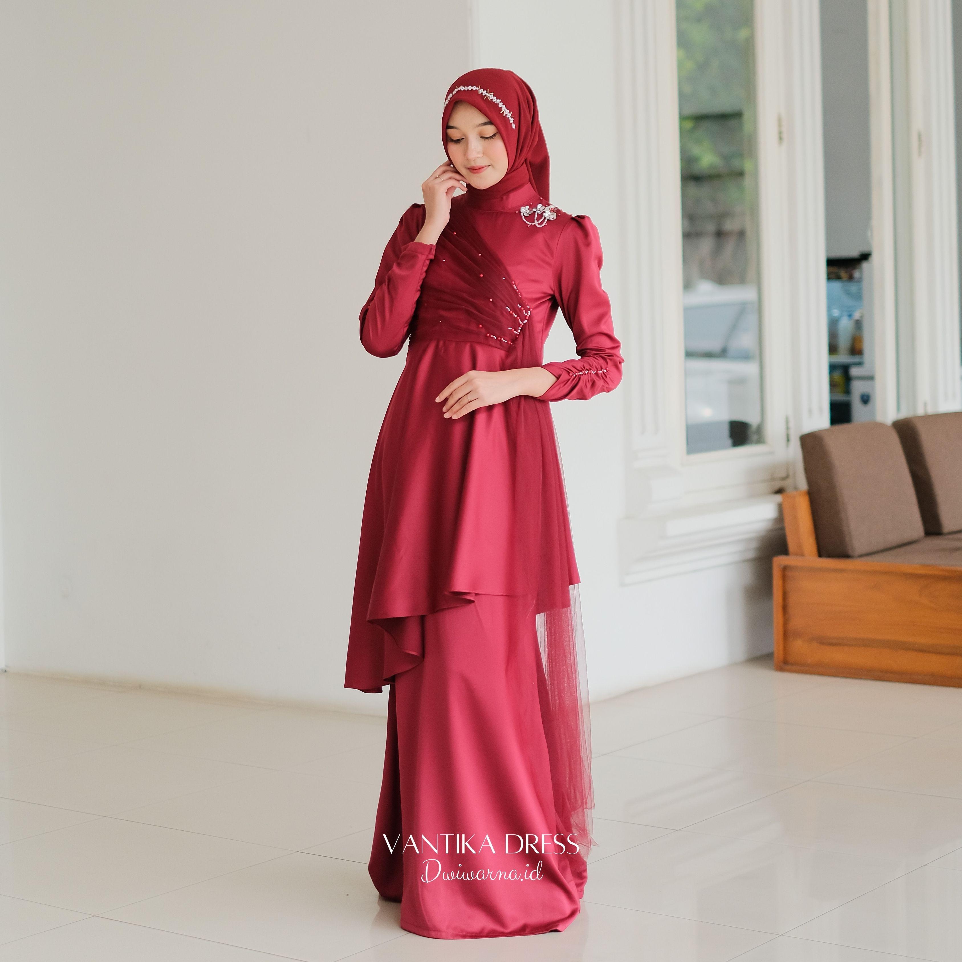 Vantika Dress Kondangan by Dwiwarna | Satin Polos Mermaid Kombinasi Muslim