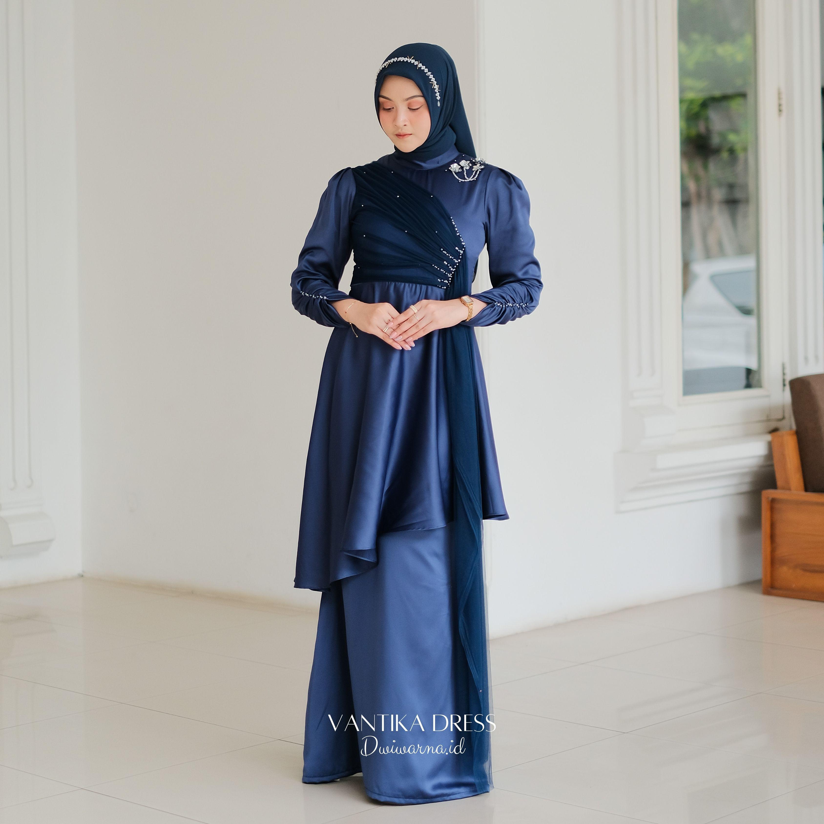 Vantika Dress Kondangan by Dwiwarna | Satin Polos Mermaid Kombinasi Muslim