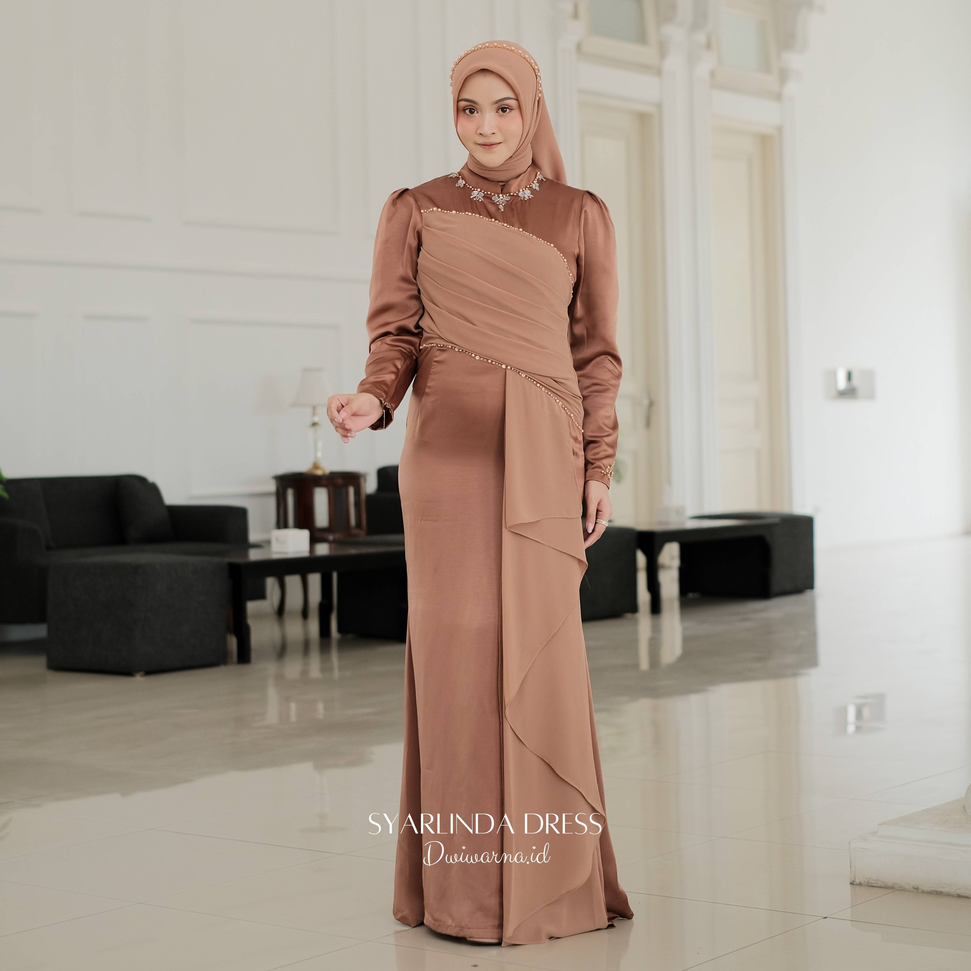 Syarlinda Dress Kondangan by Dwiwarna | Kombinasi Cerruti | Payet Mermaid