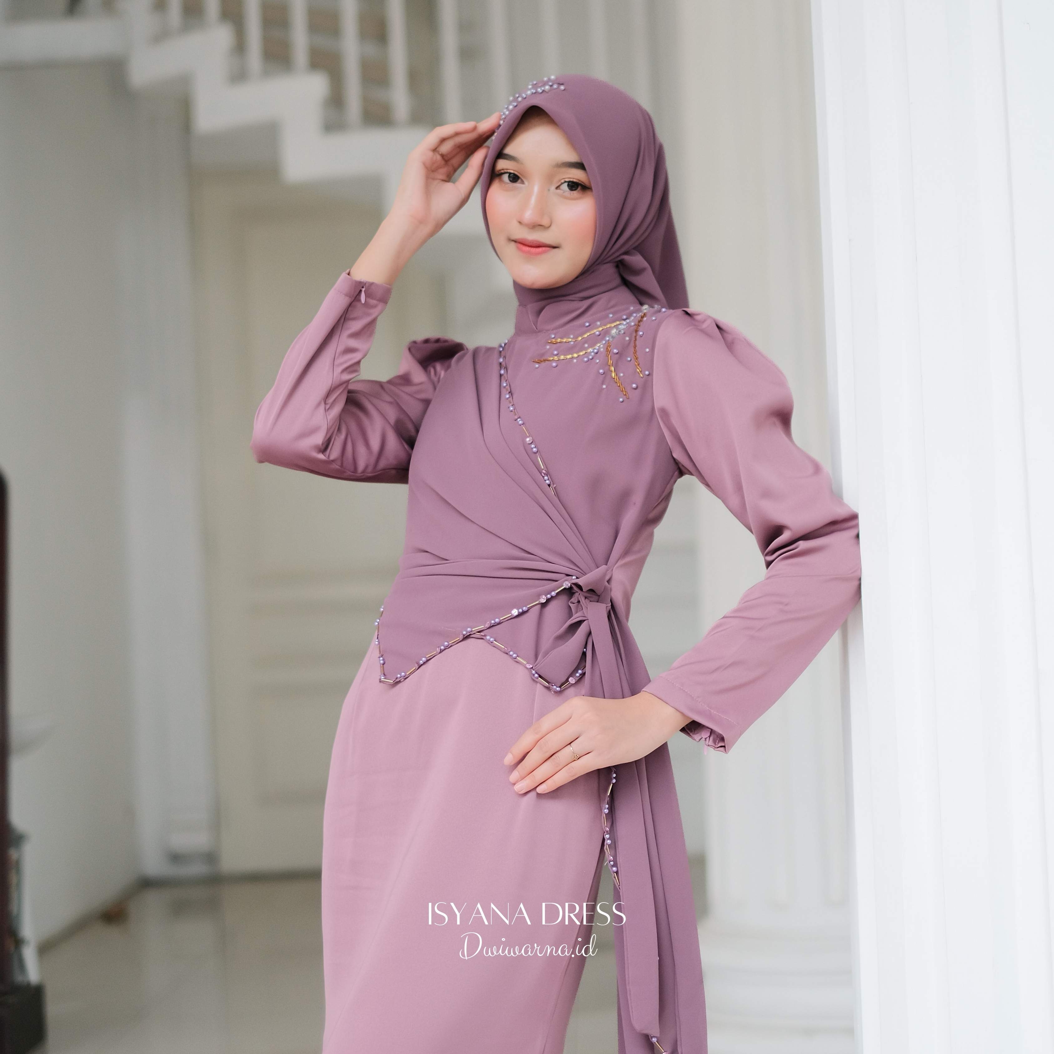Isyana Dress Kondangan by Dwiwarna Dress Payet Mermaid
