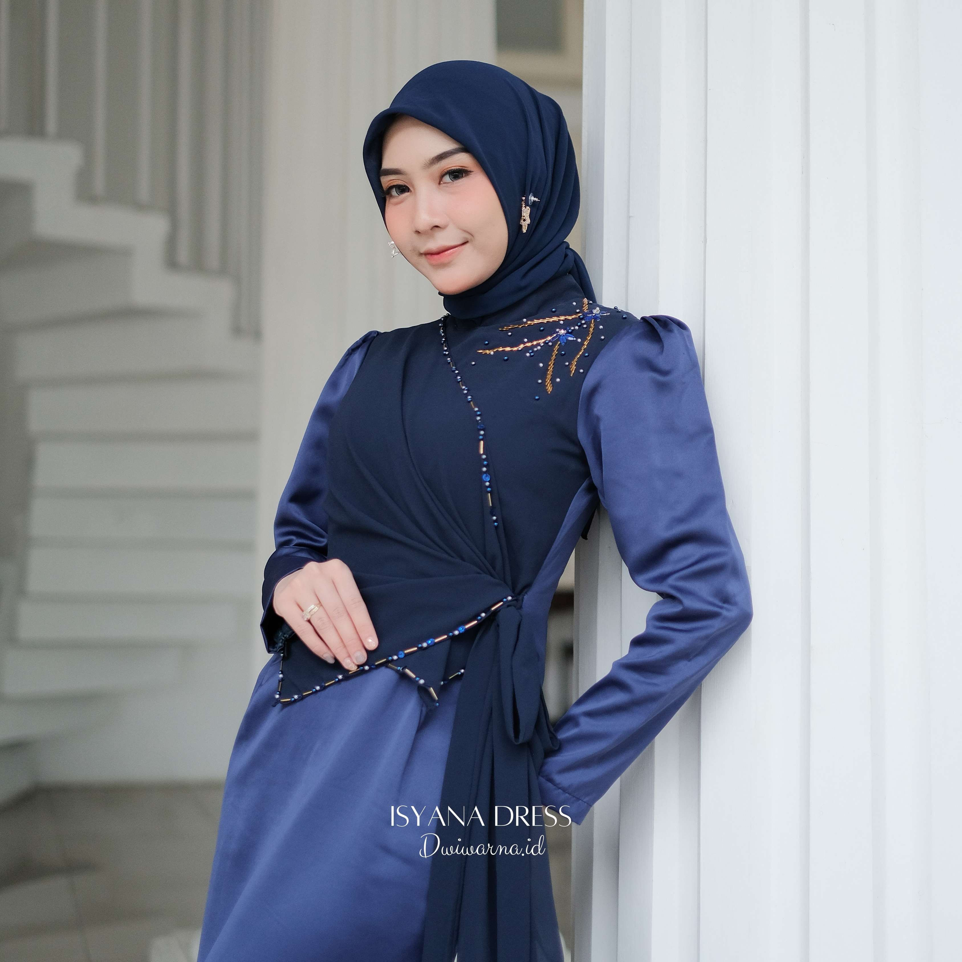 Isyana Dress Kondangan by Dwiwarna Dress Payet Mermaid