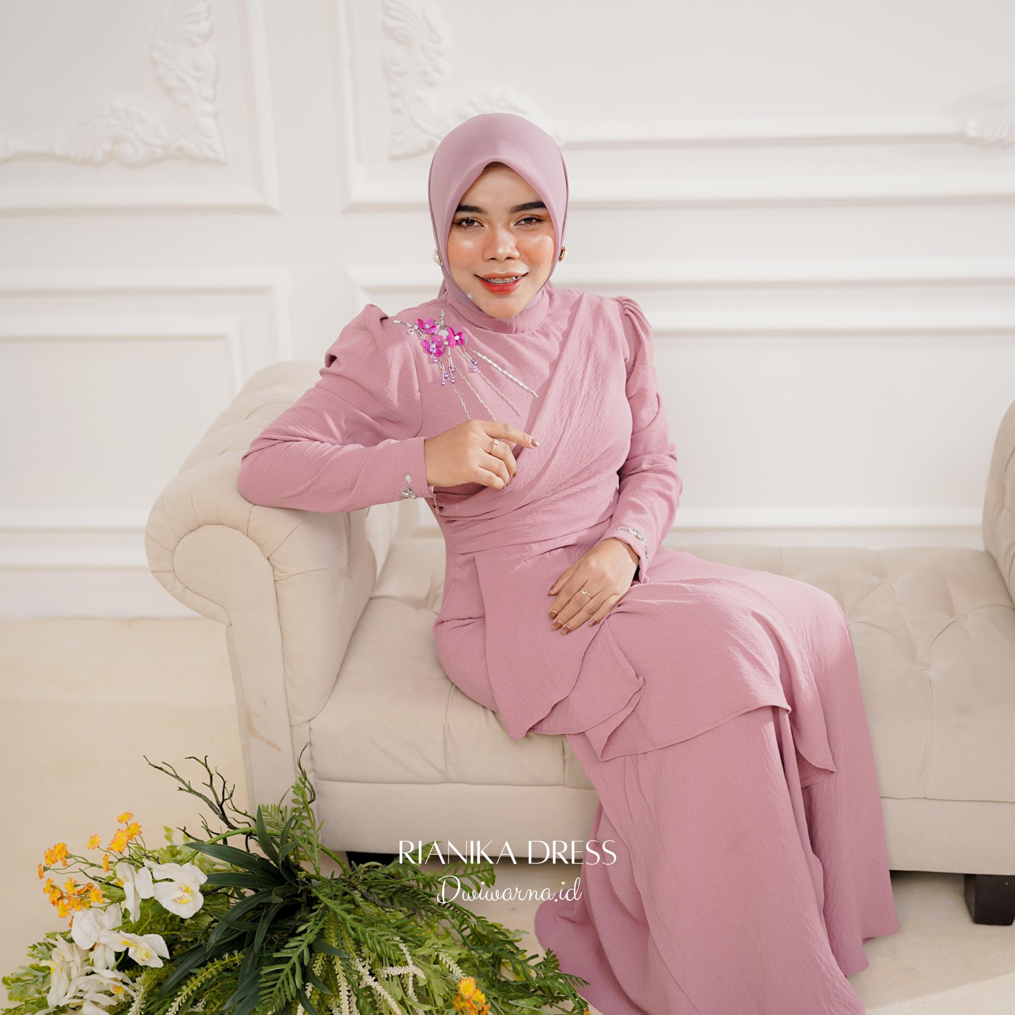 RIANIKA DRESS by Dwiwarna Dress terbaru / Dress bridesmaid / Dress Kondangan / Dress Pesta / Dress Payet / Dress Mermaid Cantik Gaun Muslim Nyaman