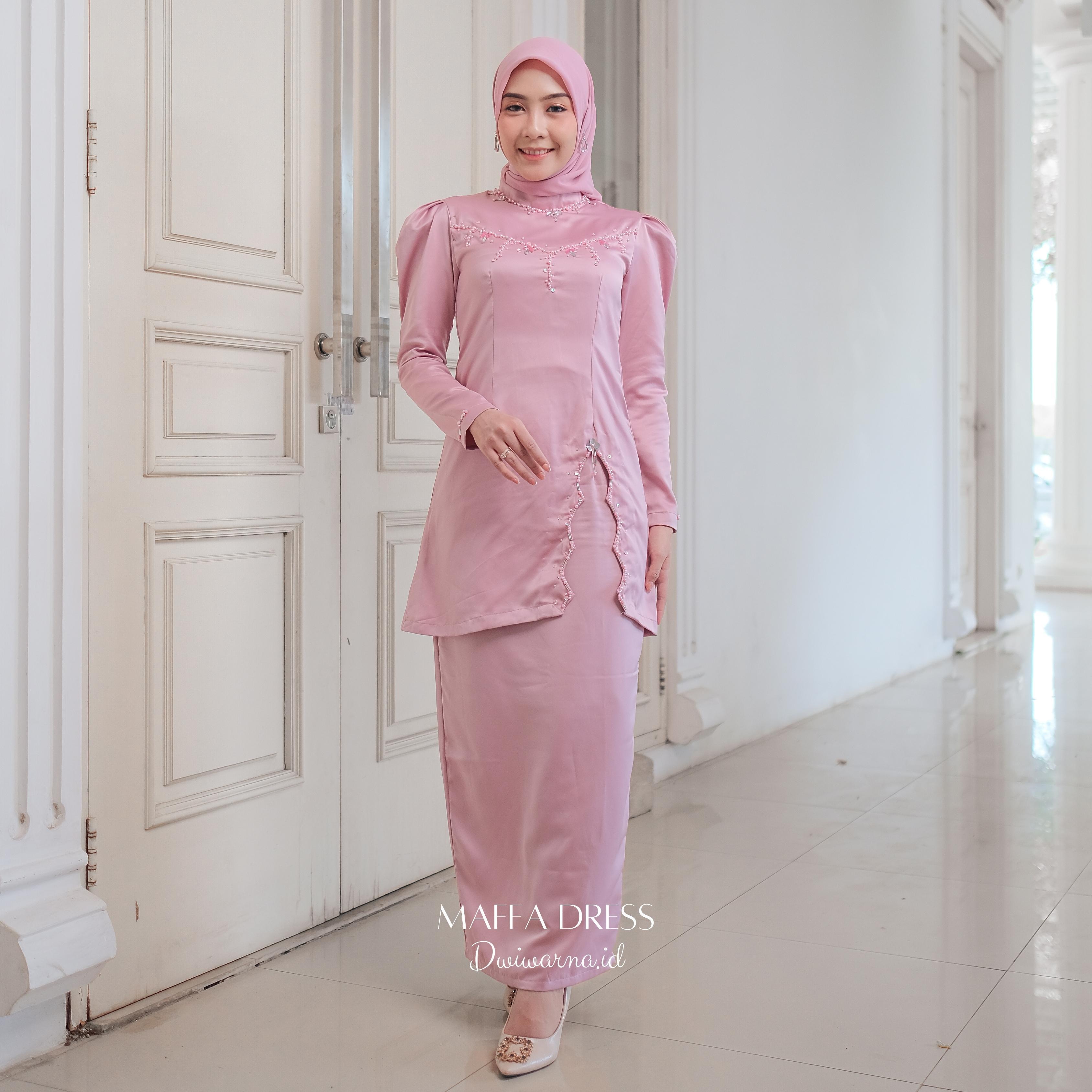 Set Melayu Maffa Set by Dwiwarna Muslim Satin