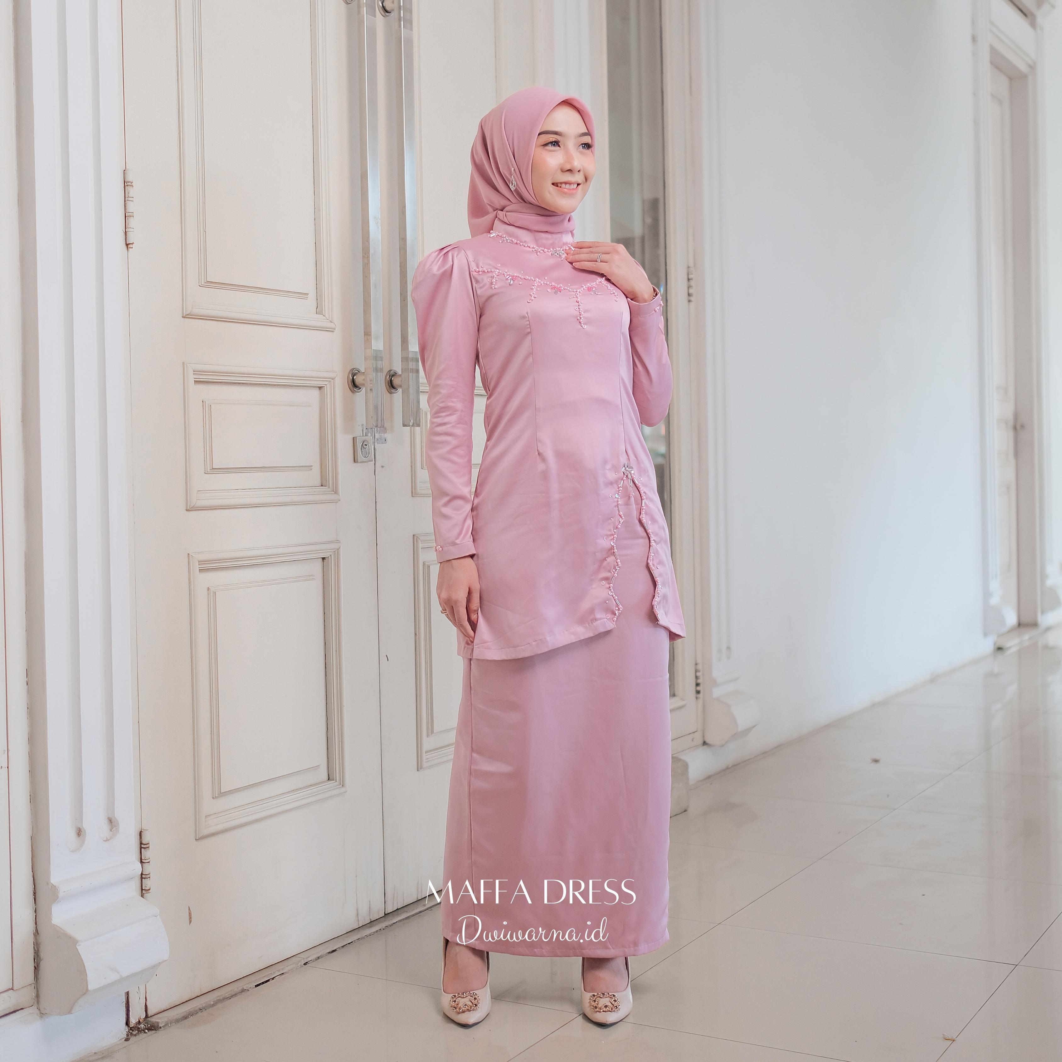 Set Melayu Maffa Set by Dwiwarna Muslim Satin