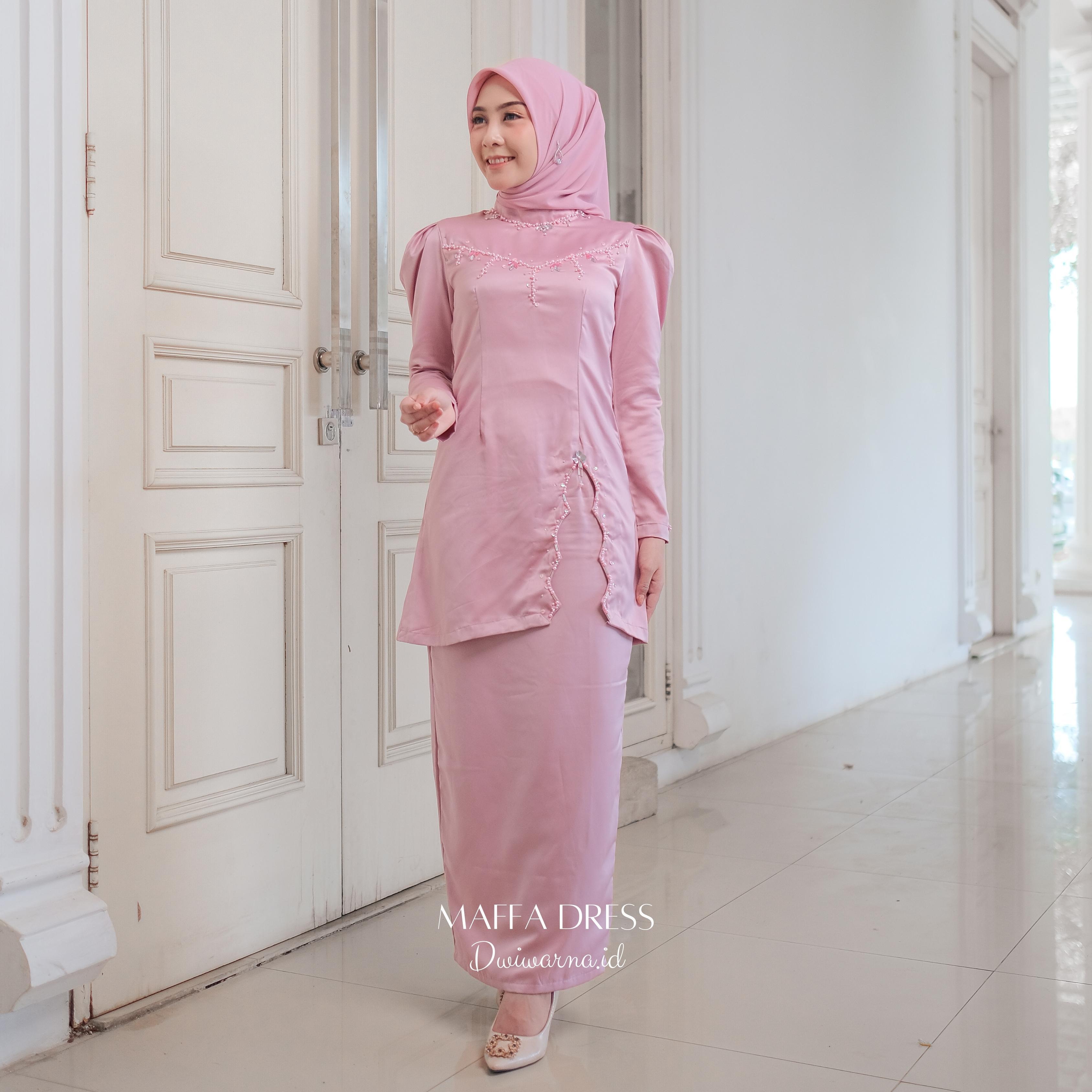 Set Melayu Maffa Set by Dwiwarna Muslim Satin