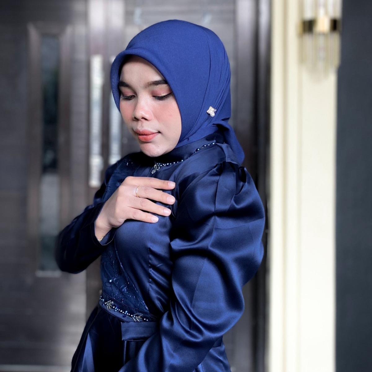 Lutffya Dress Kondangan Payet Leher Brukat Simpel by Dwiwarna Muslim Nyaman