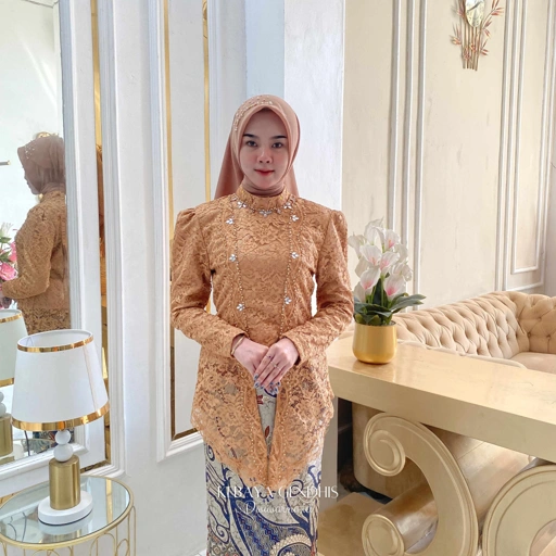 Image of Kebaya Gendis by Dwiwarna Kebaya Brukat | Kebaya Payet | Kebaya Kondangan | Wisuda 