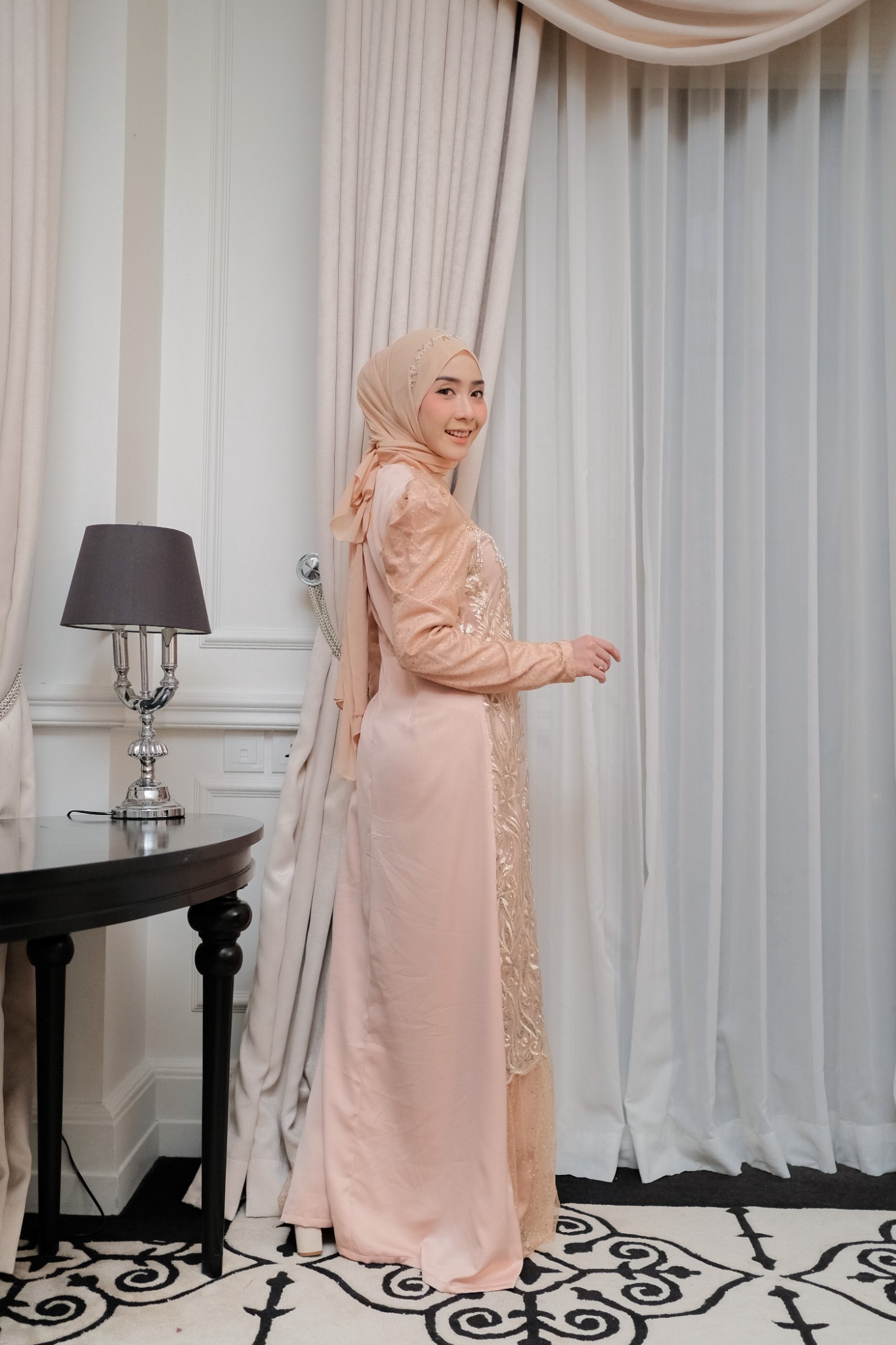 Riffana Dress Lebaran Ekslusif Brukat Tile Sugar by Dwiwarana