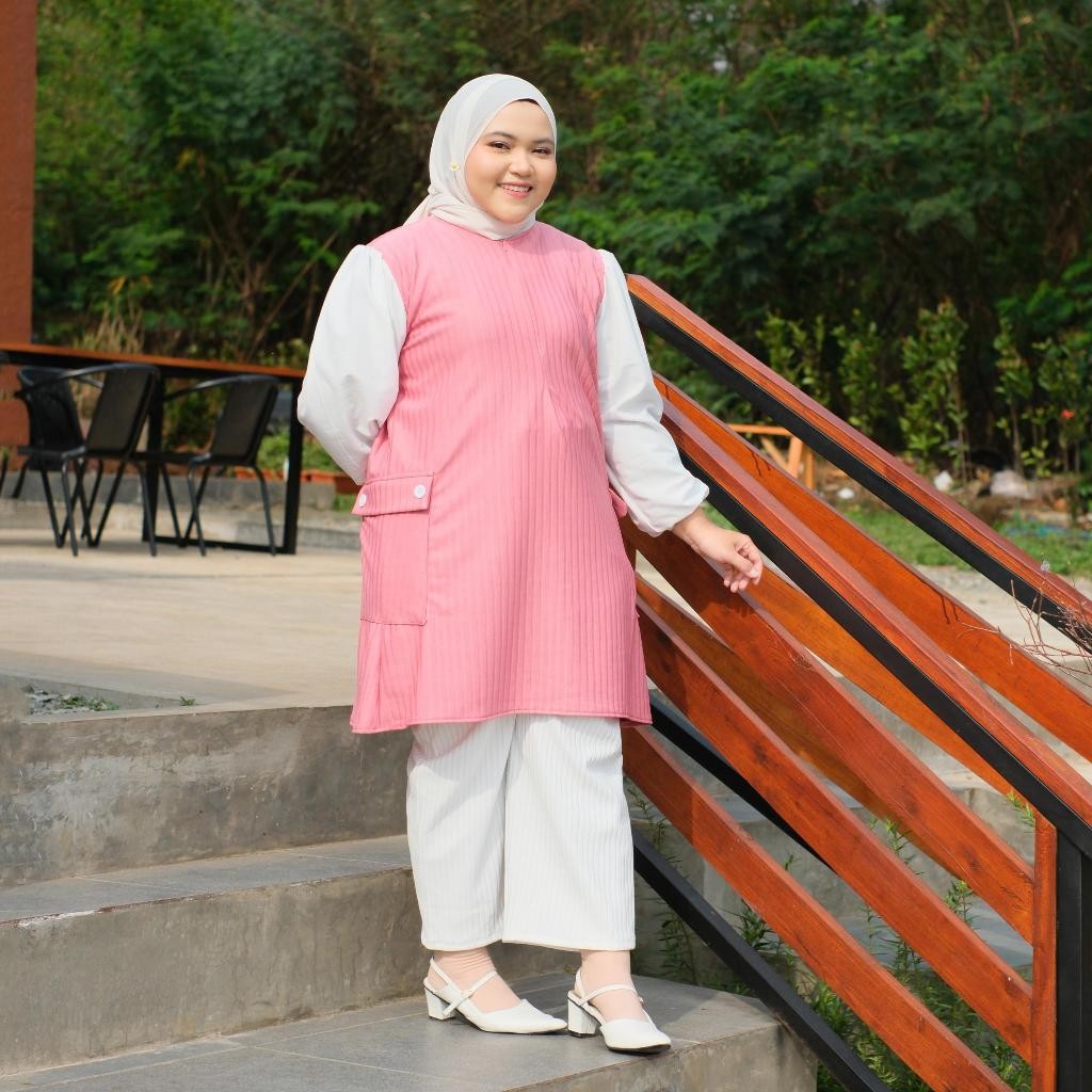 Siselyo Shania Pocket Cargo Tunik - Tunik Knit Bigsize - Atasan Jumbo Wanita - Baju Muslim Size Plus