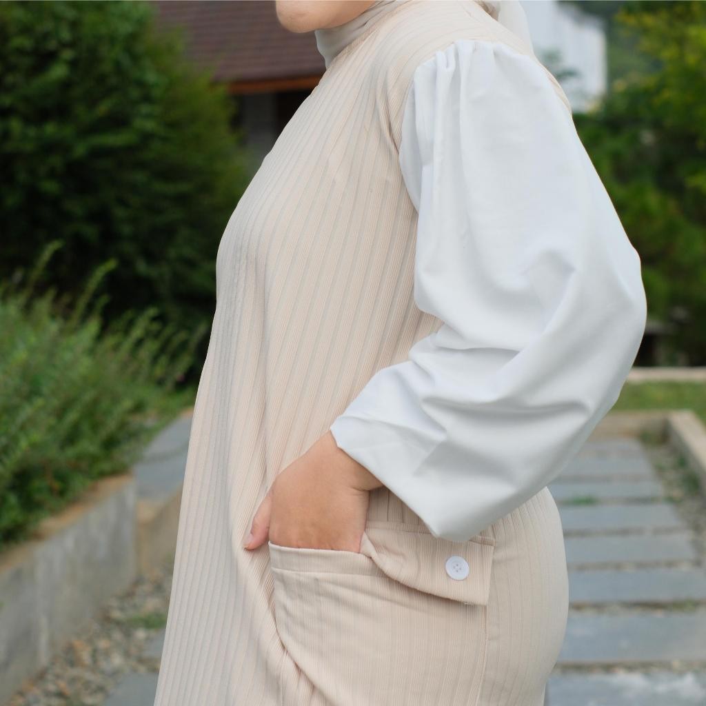 Siselyo Shania Pocket Cargo Tunik - Tunik Knit Bigsize - Atasan Jumbo Wanita - Baju Muslim Size Plus
