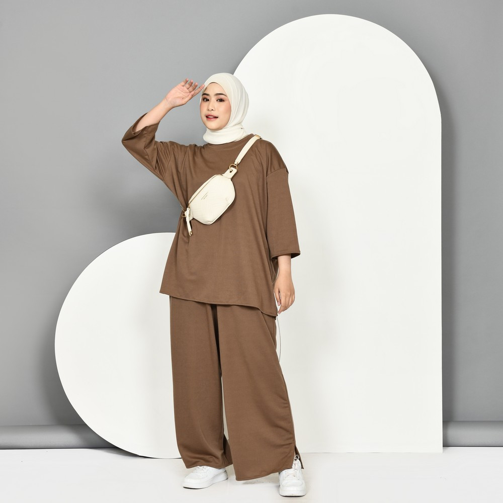 Gilda Priyadi - One Set Oversize Free Tali Belt - Setelan Baju Wanita Jumbo