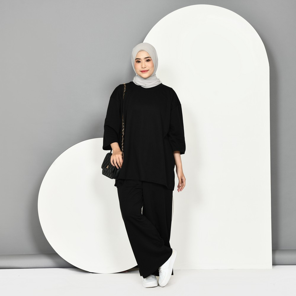Gilda Priyadi - One Set Oversize Free Tali Belt - Setelan Baju Wanita Jumbo