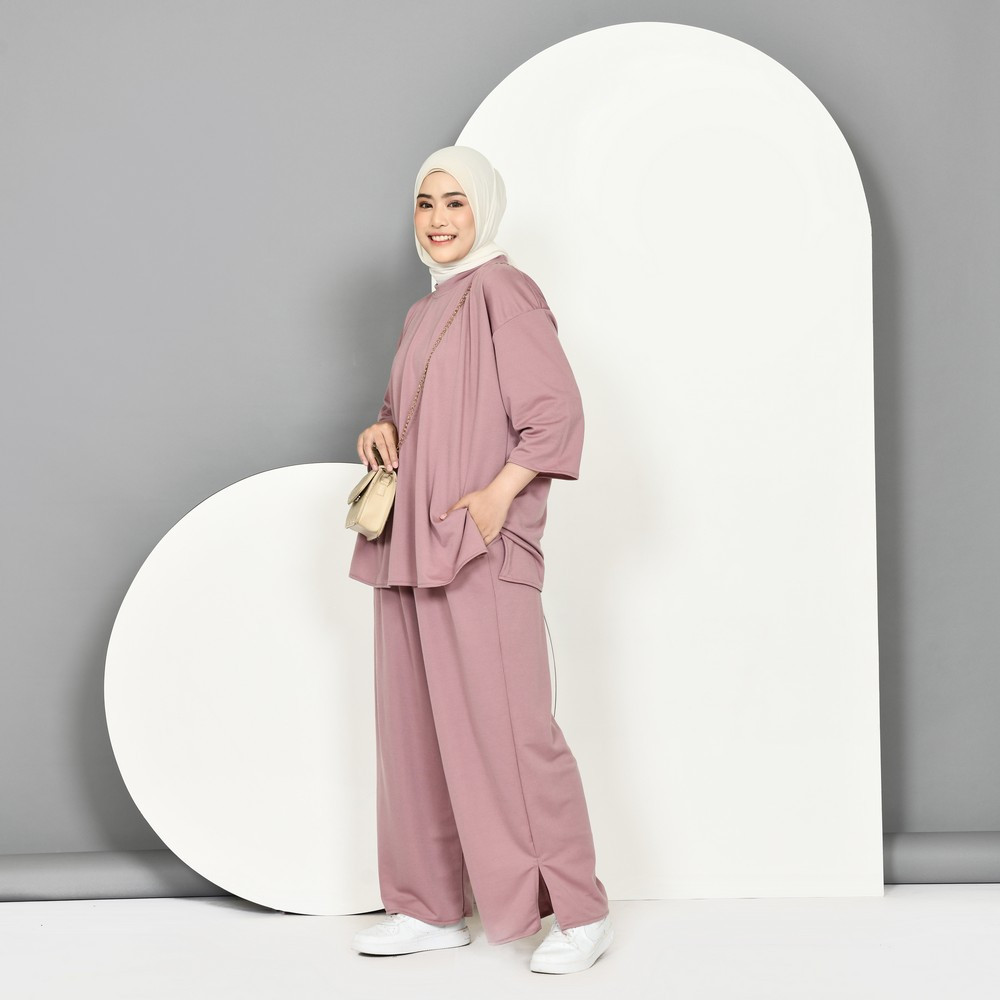 Gilda Priyadi - One Set Oversize Free Tali Belt - Setelan Baju Wanita Jumbo