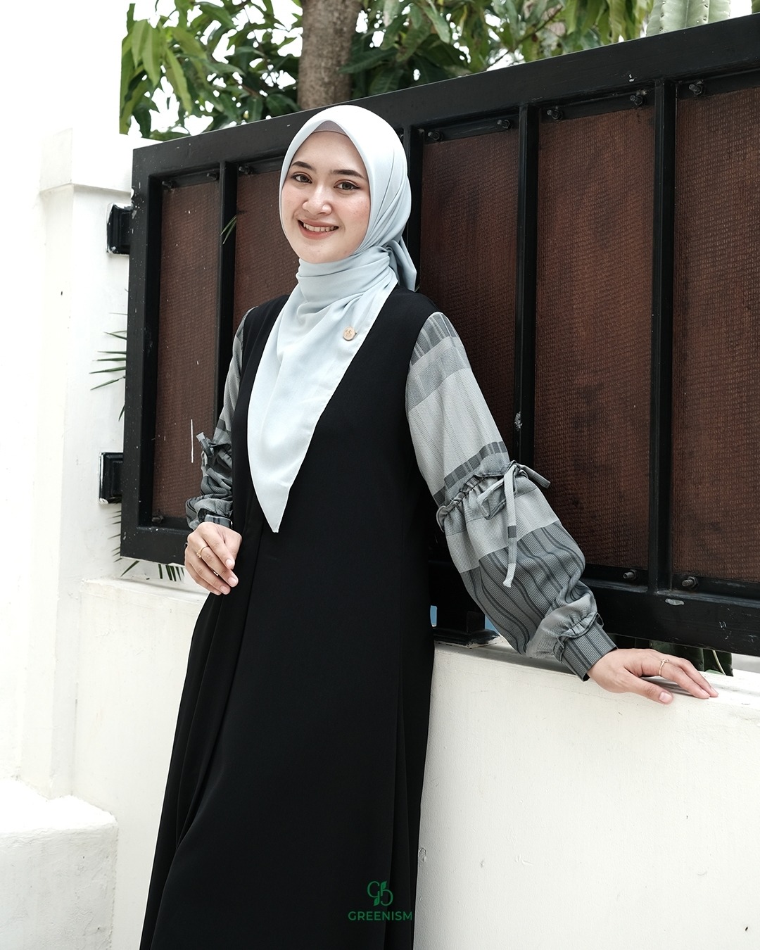 SHENA DRESS