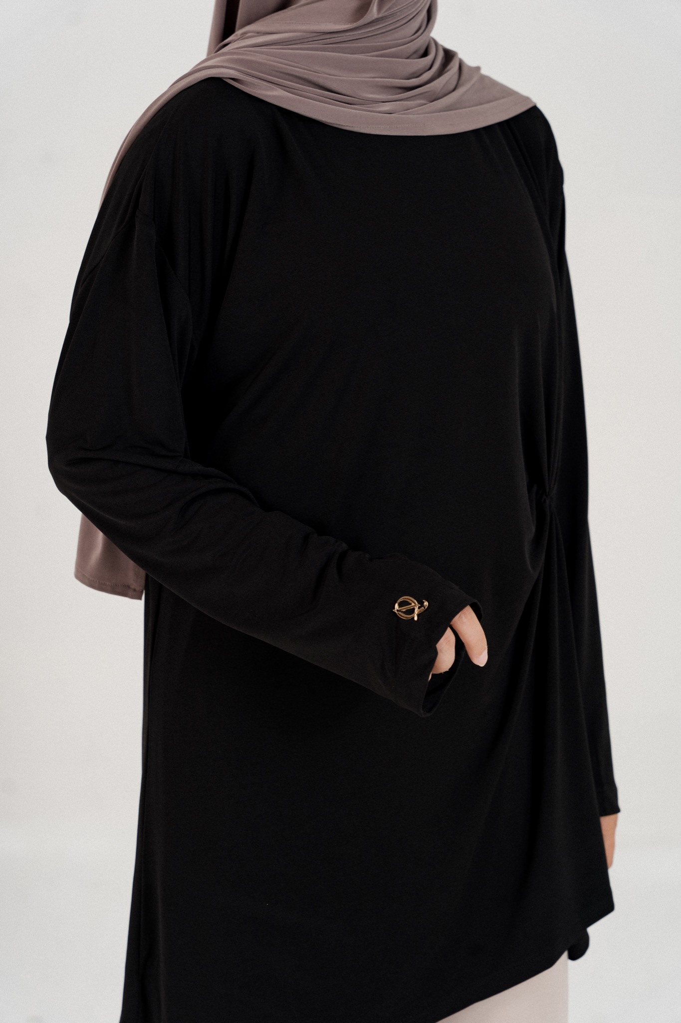 QANNA - Cloud Comfort Wrap Shirt