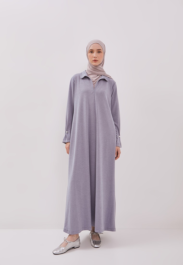 QANNA - Zipped Collar Knit Abaya