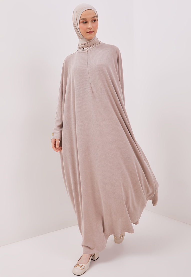 QANNA - Batwing Knit Abaya