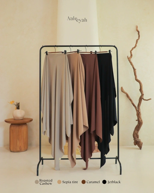 Image of Elaina French Square Hijab Semi Instant Syar'i Anti UV