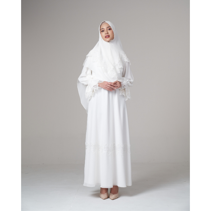 Modest Wear AIKILA : NAYLA in White