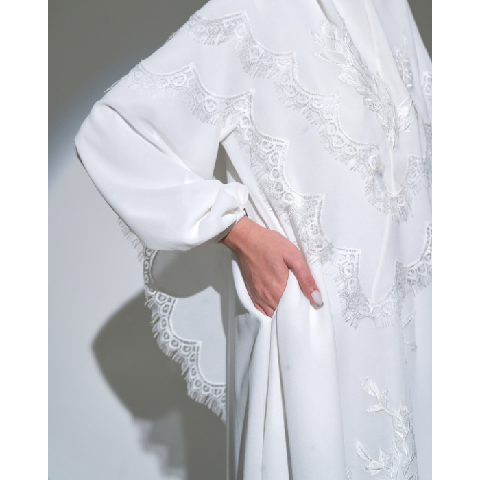 Modest Wear AIKILA : ZAHRA in White