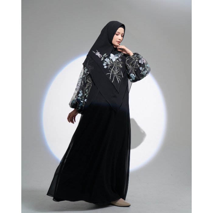 Modest Wear AIKILA : ZAHRA in Black (Telang)