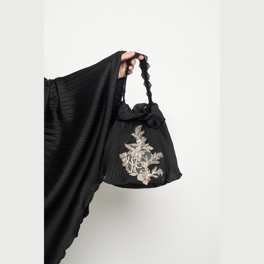 Mukena AIKILA : HANARA in Black