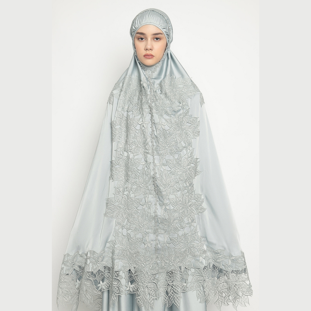 Mukena AIKILA : QIRANI in Tosca