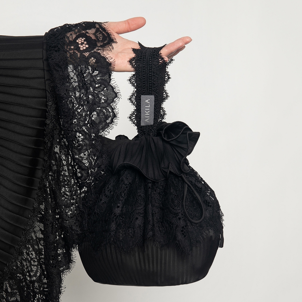 Mukena AIKILA : ARUNA in Black