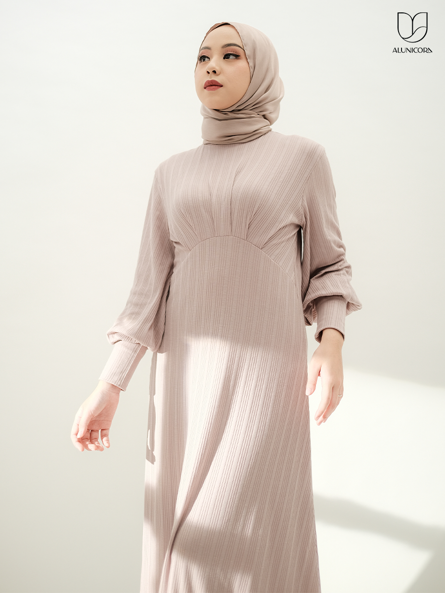 Alunicorn - Paula Dress - Maxi Dress