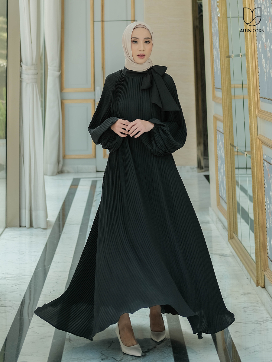 Alunicorn - Cera Dress - Maxi Dress