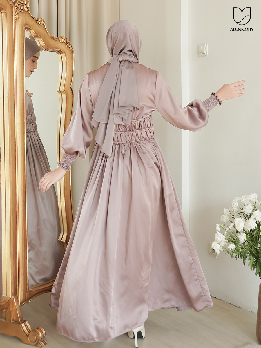 Alunicorn - Eireen Dress - Maxi Dress