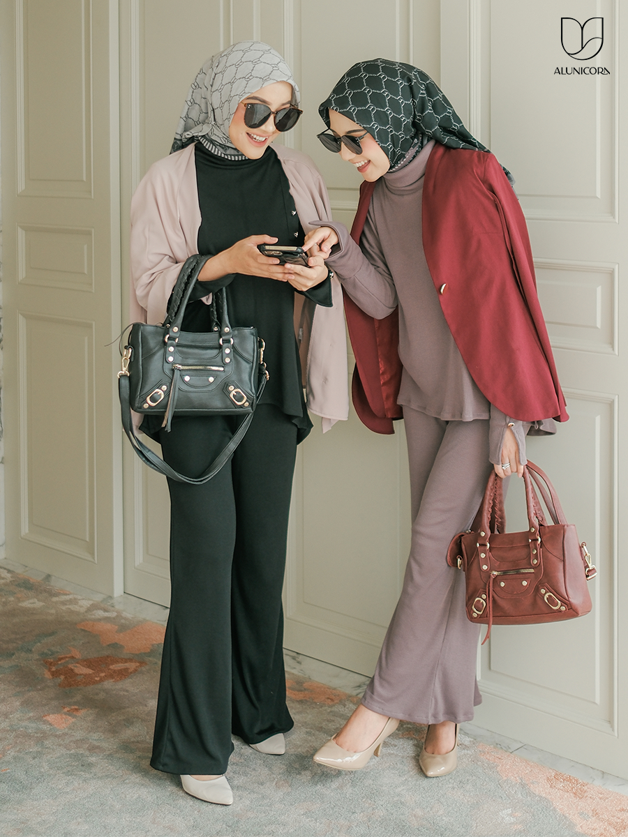Alunicorn - Kila Oneset - Oneset Wanita