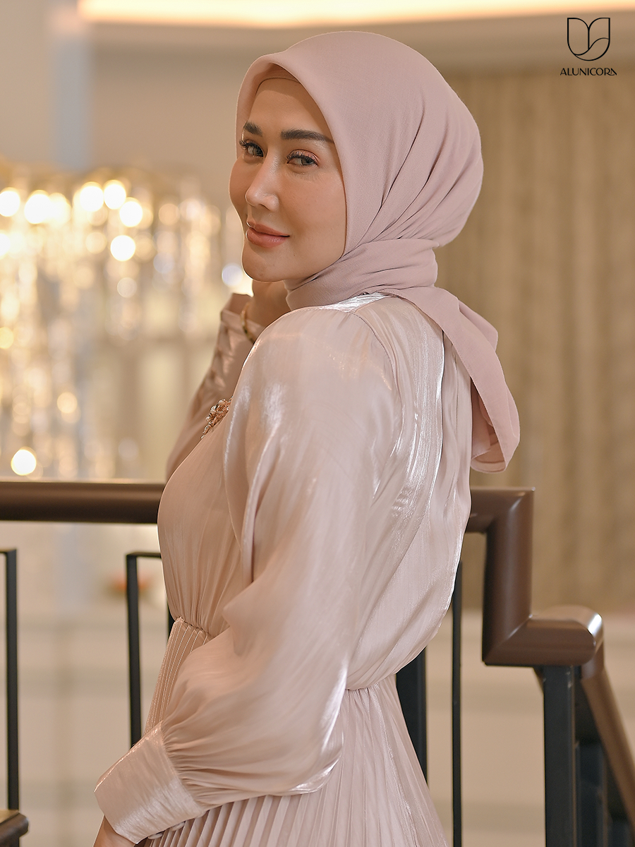 Alunicorn- Rona Square - Hijab Segi empat