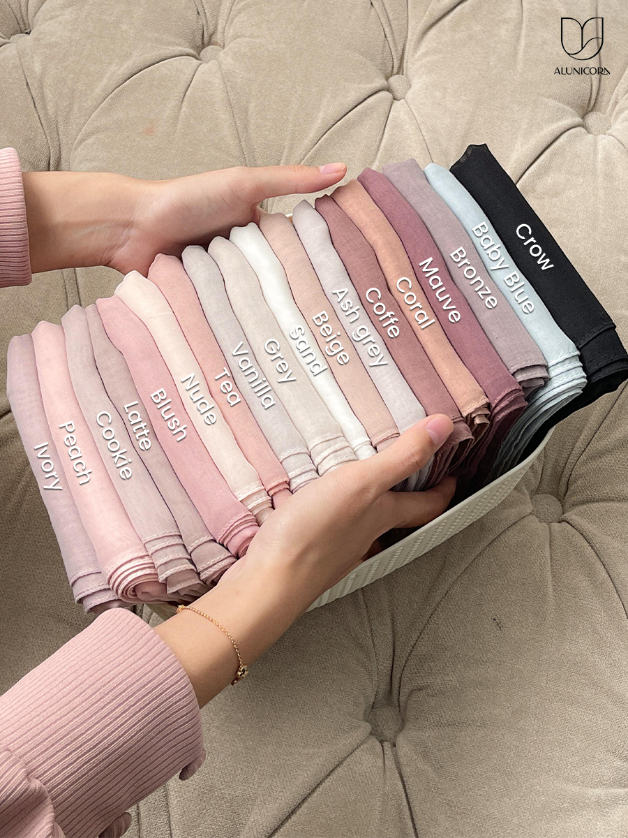 Alunicorn - Lyra Paris Japan - Hijab