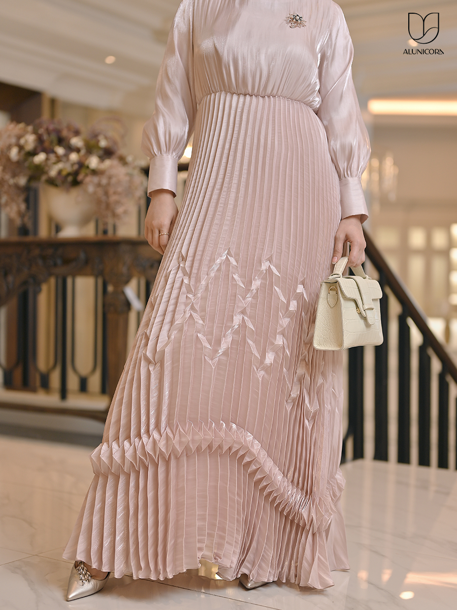 Alunicorn X Marissya Icha - Lucia Dress - Shimmer Dress - Maxi Dress