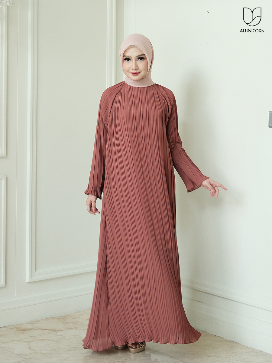Alunicorn - Serenity From Raya Collection - Saphira Dress - Maxi Dress
