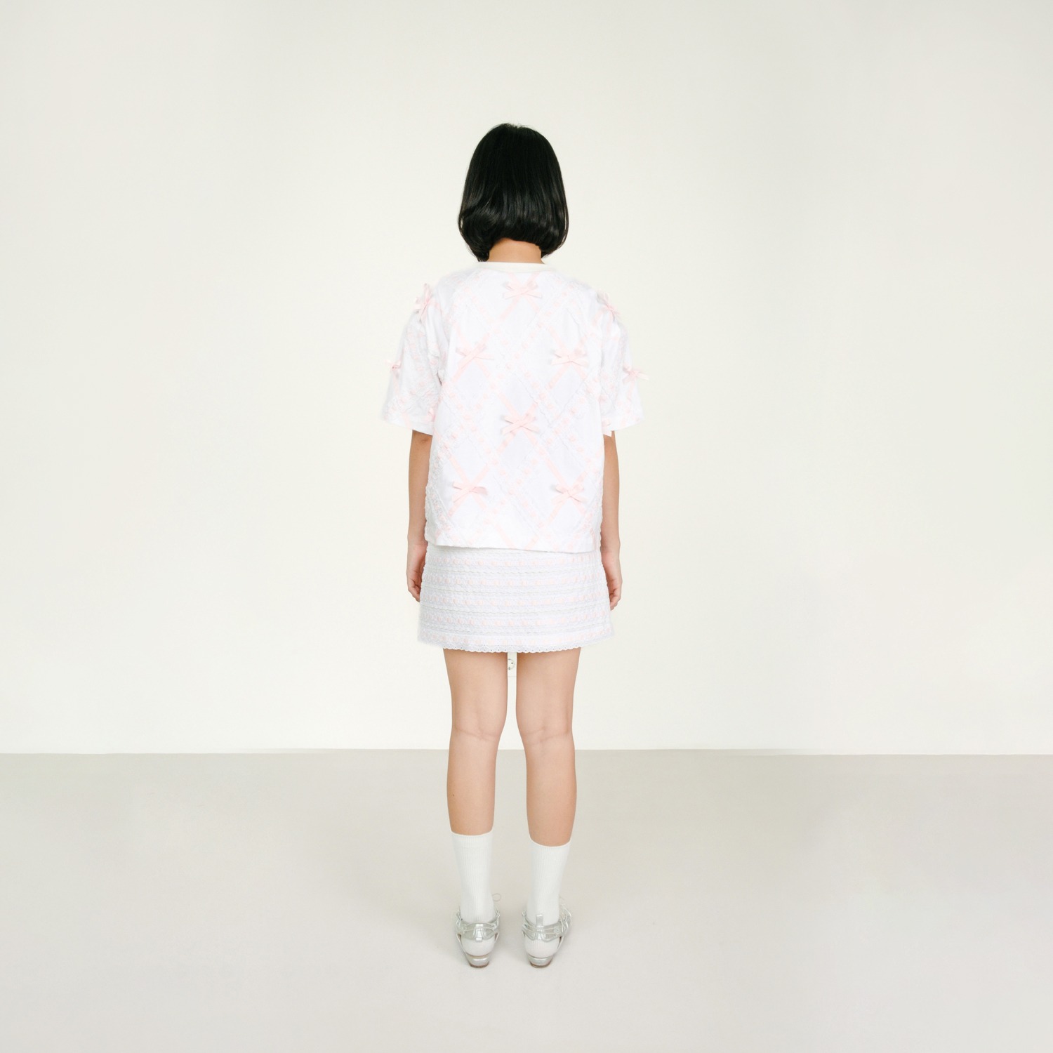 Argyle Broderie Ribbon T-shirt in Pink