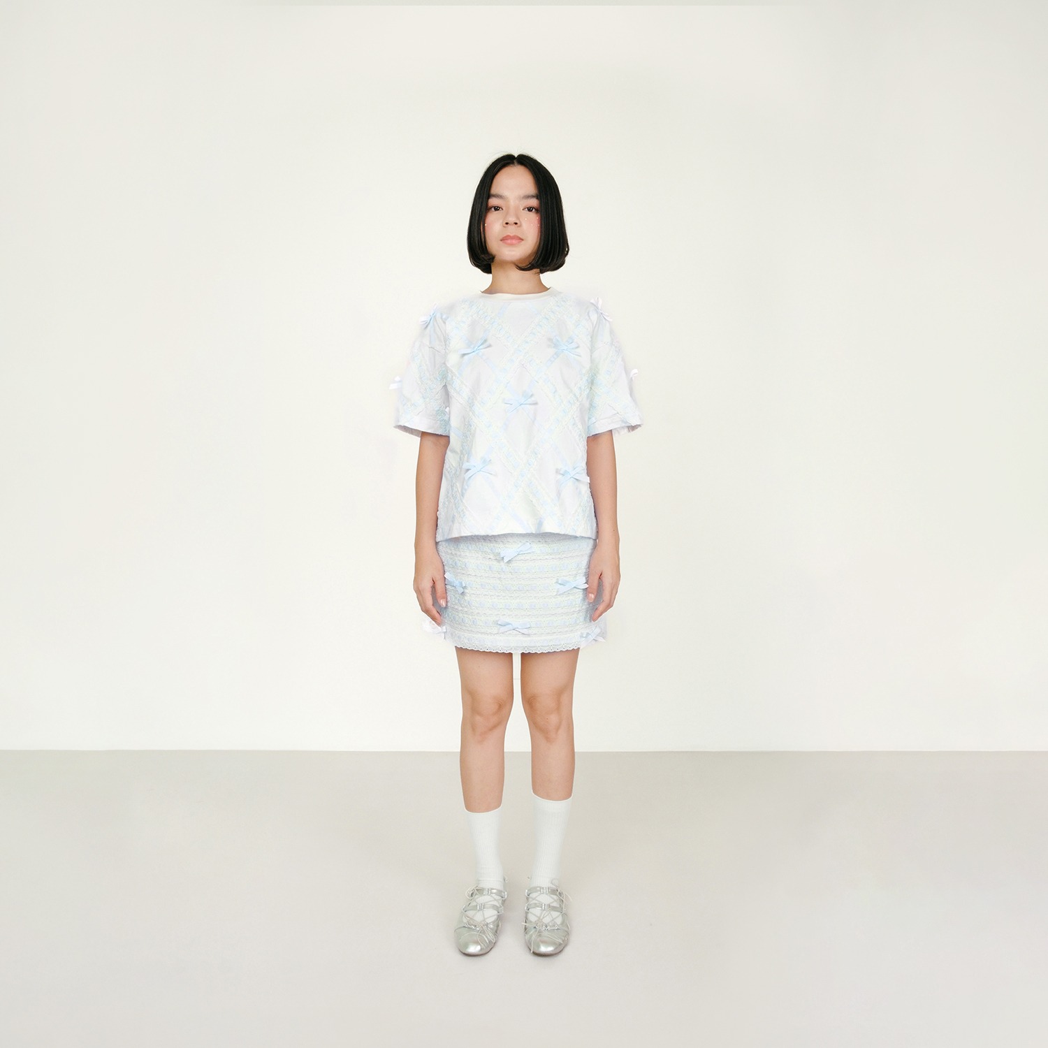 Argyle Broderie Ribbon T-shirt in Pink