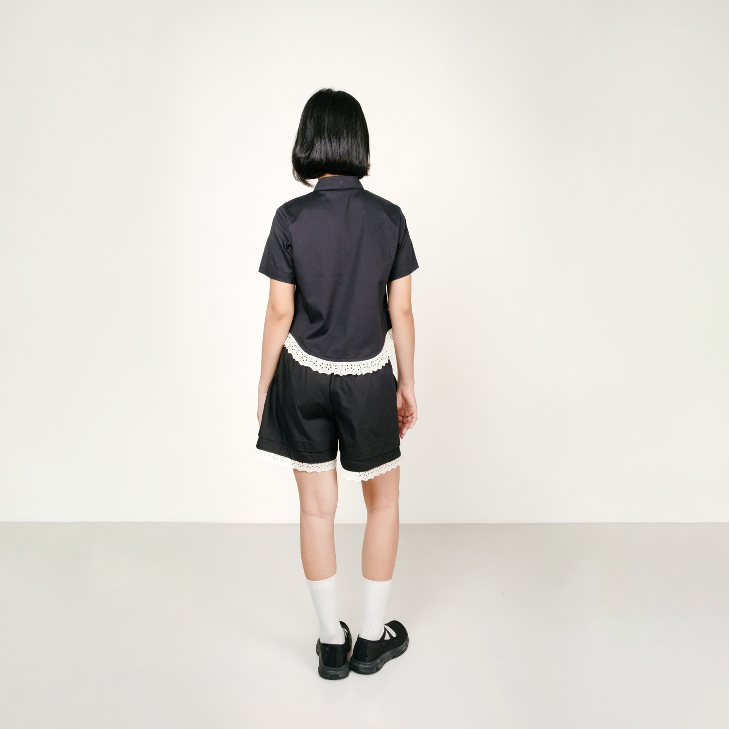 Broderie Baby Shirt in Black