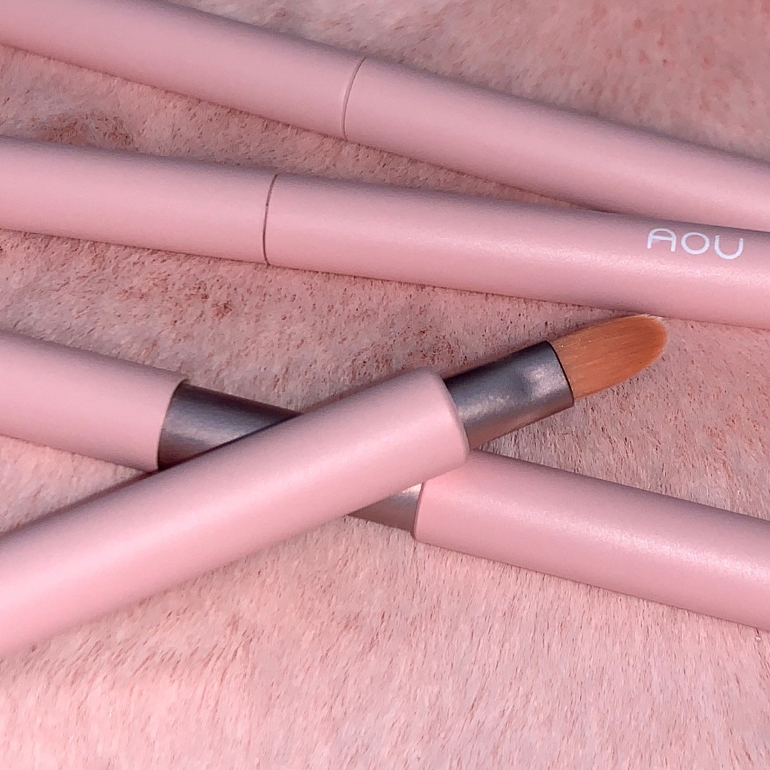 AOU Lip Brush แปรงลิป แปรงทาลิปสติก แปรงแต่งหน้า